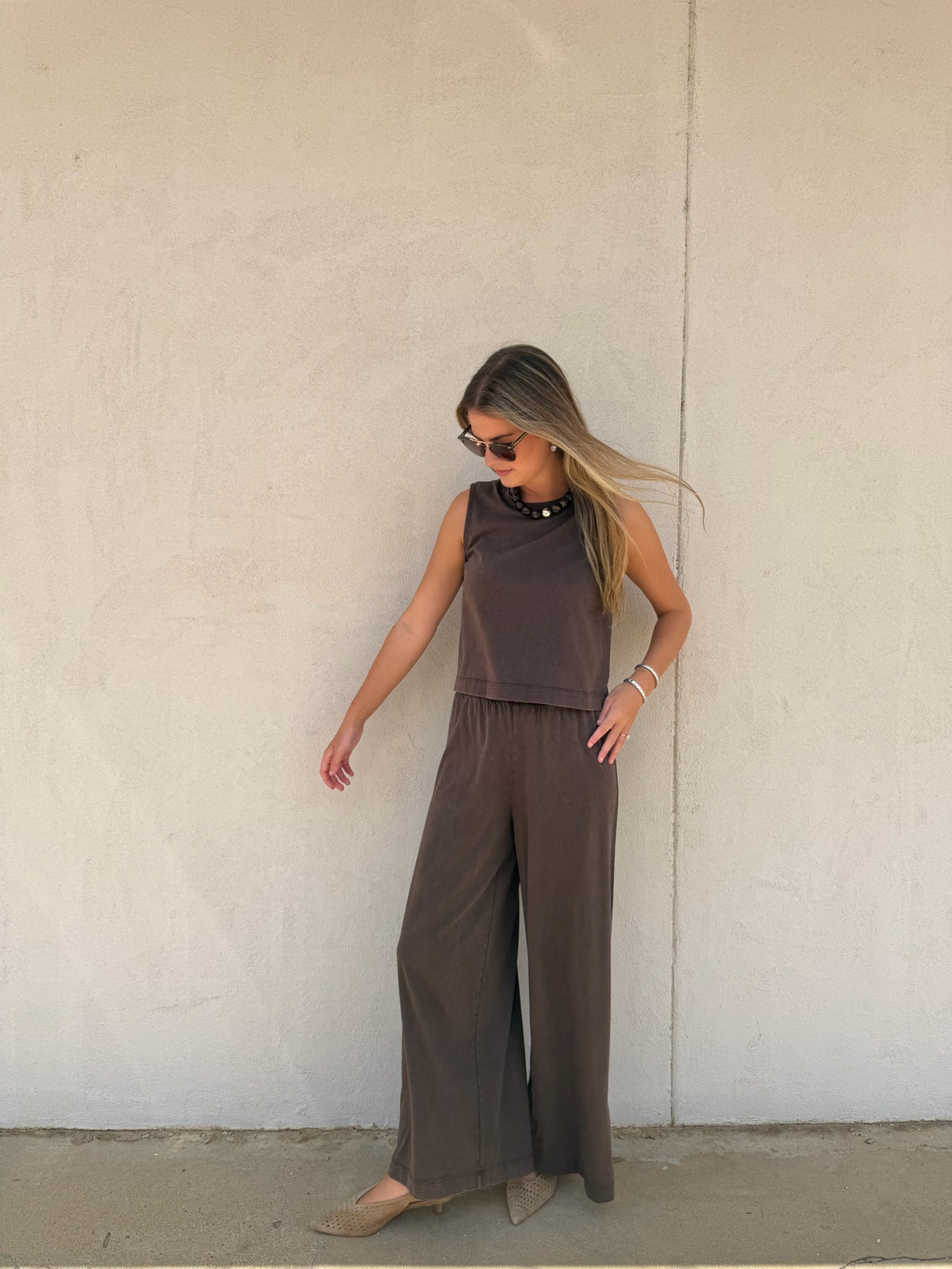 Z SUPPLY | SCOUT JERSEY CROP FLARE PANT IN DARK CHOCOLATE