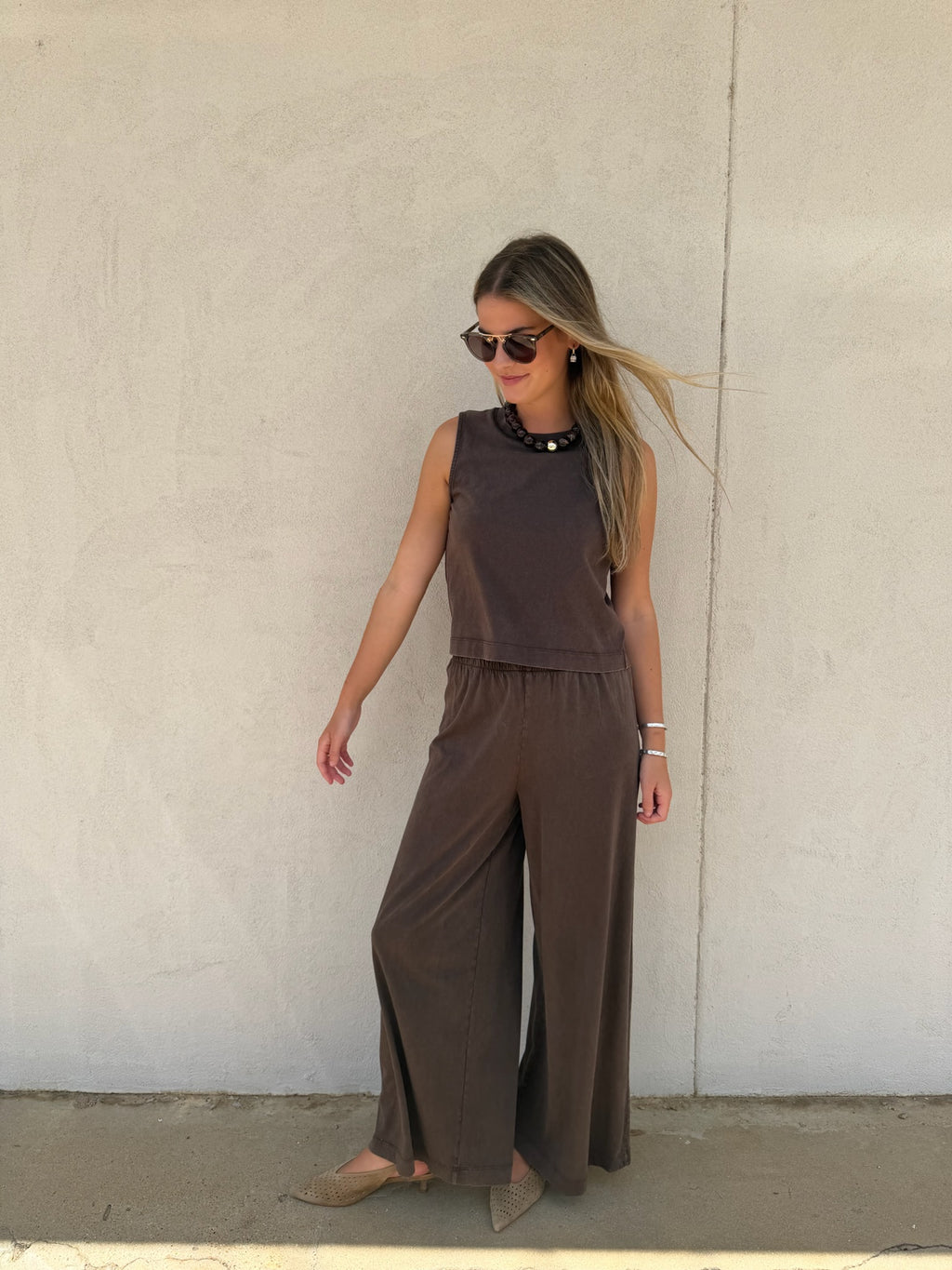 Z SUPPLY | SCOUT JERSEY CROP FLARE PANT IN DARK CHOCOLATE