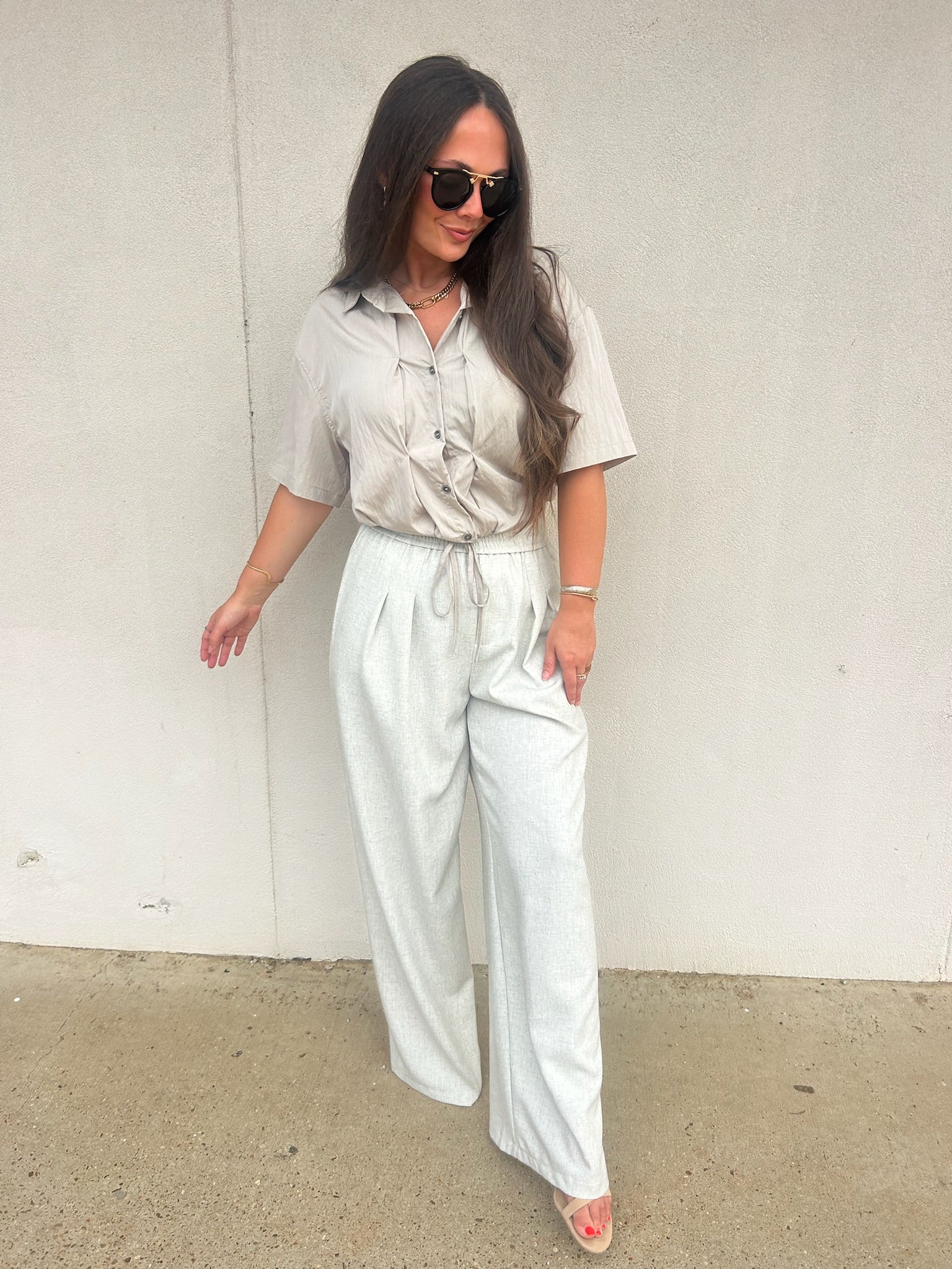 THE IVORY ELEVATED PLEATED PANT