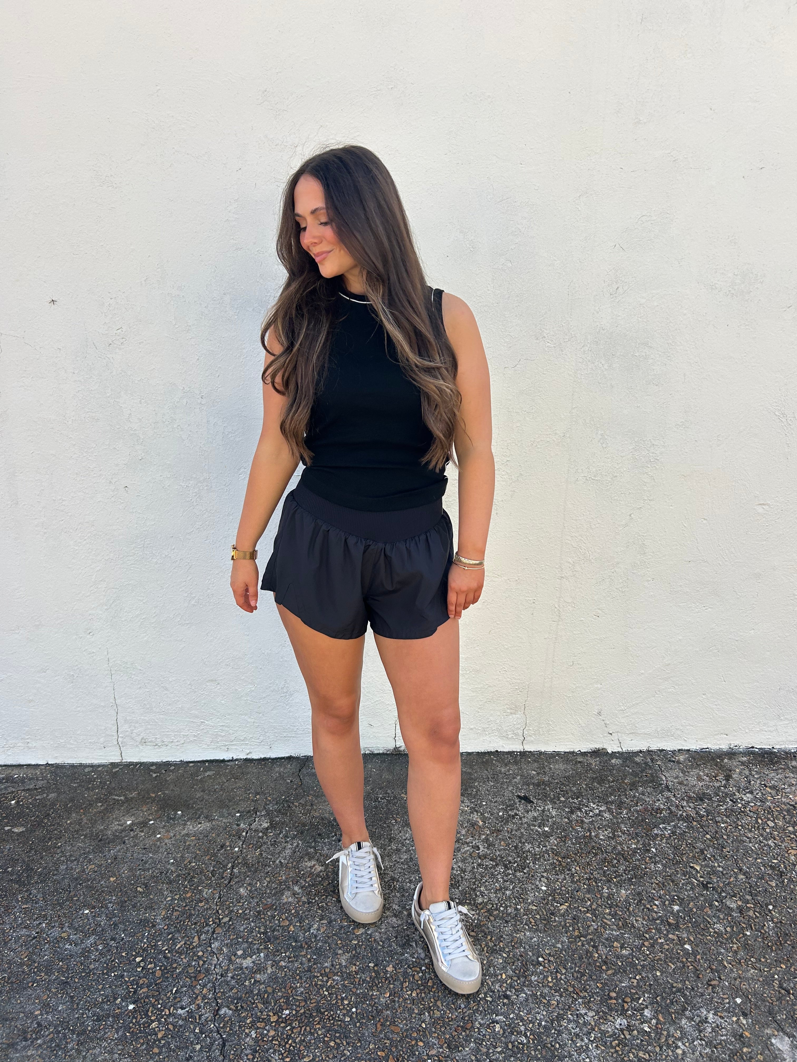 DOE AND RAE | THE CONTRAST TANK