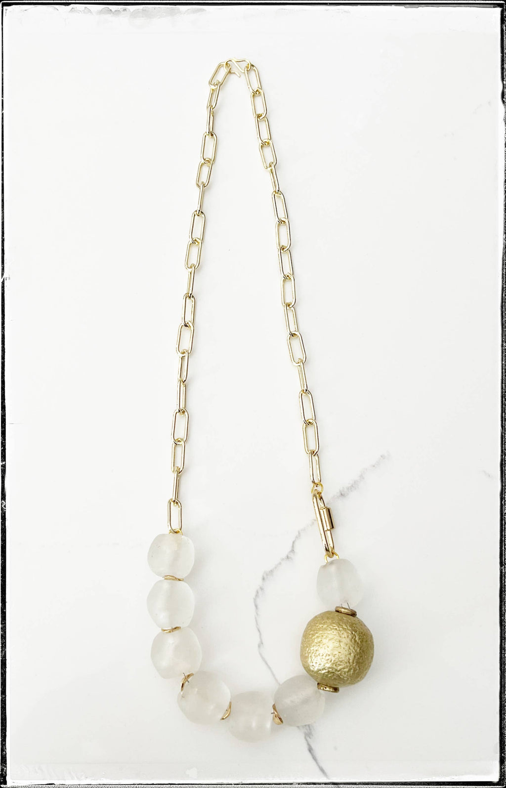 GENTRY BY JENNA | PAPERCLIP CHAIN GLASS BALL BEAD NECKLACE