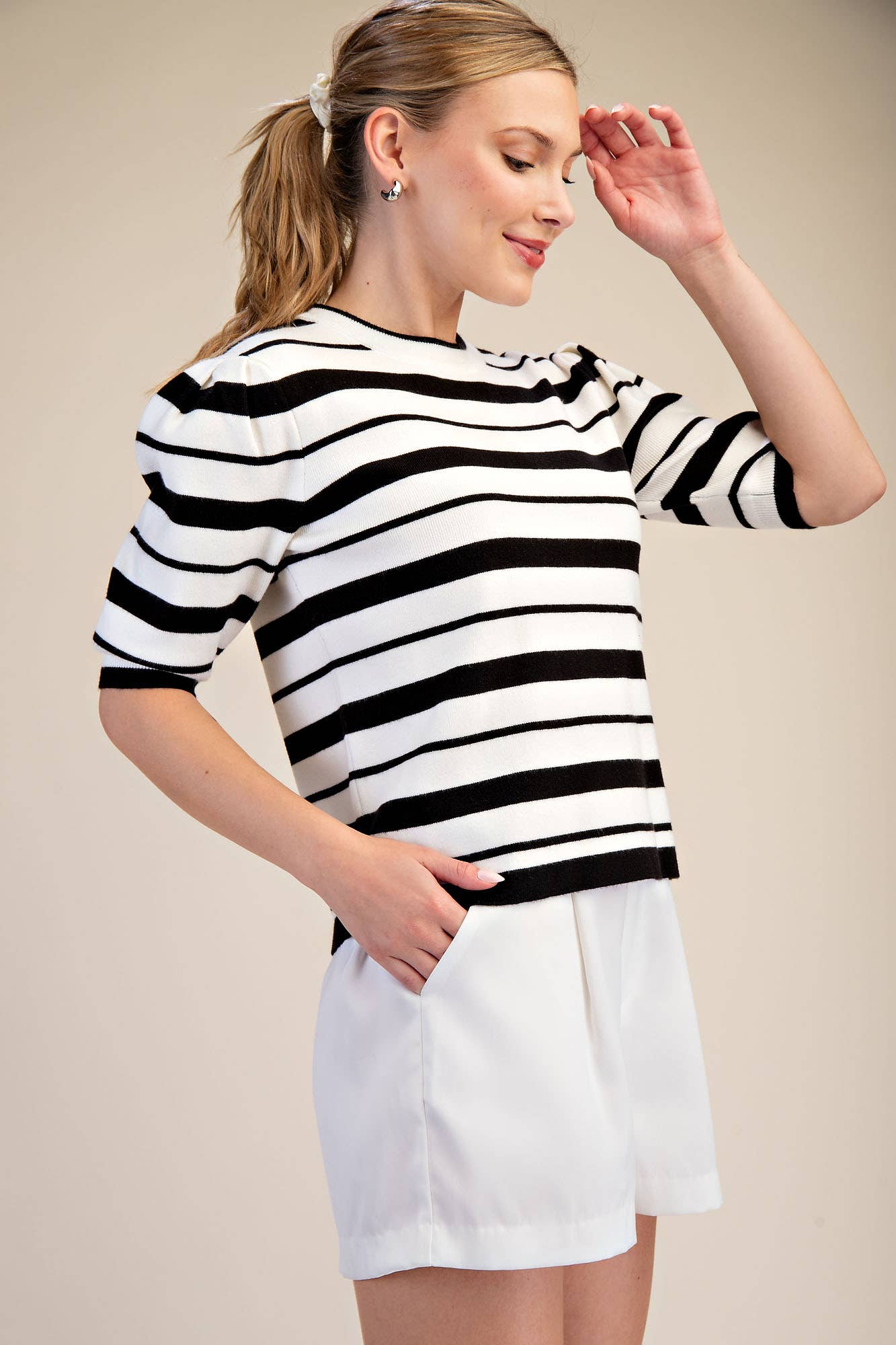 GLAM | BLACK + WHITE STRIPE PUFF SLEEVE TOP